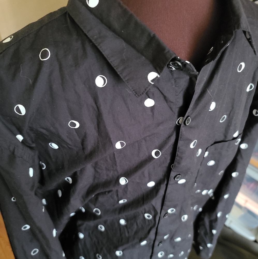 EUC Thinkgeek Hot Topic Moon Phases Shirt